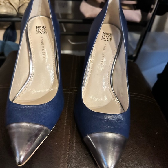 Anne Klein - Picture 5 of 10